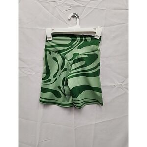 VITALITY X COSMOPOLITAN The Storm Legging Shorts Women's Small Sports Green